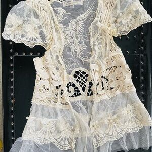 Elegant Lace Overlay Top